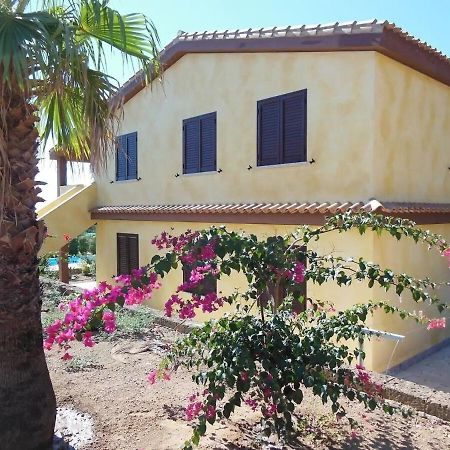 Appartamento In Splendido E Riservato Villaggio, Marina Di Tertenìa Εξωτερικό φωτογραφία