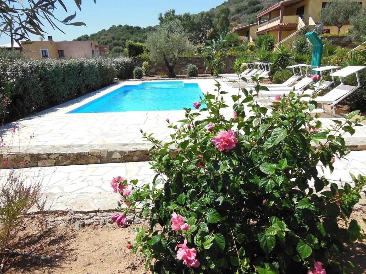 Appartamento In Splendido E Riservato Villaggio, Marina Di Tertenìa Εξωτερικό φωτογραφία